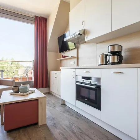 Vakantiehuis Basic Holiday For 2 Adults And 3 Children *