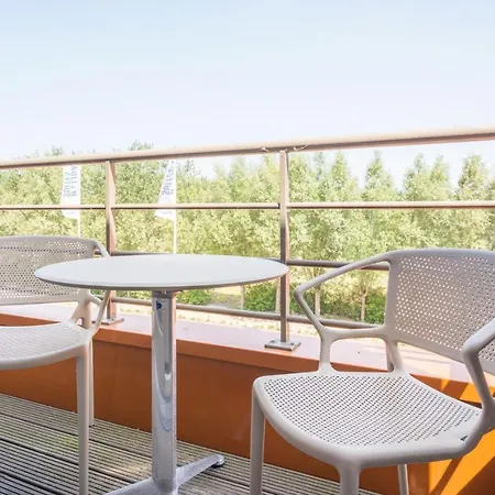 Vakantiehuis Basic Holiday For 2 Adults And 3 Children
